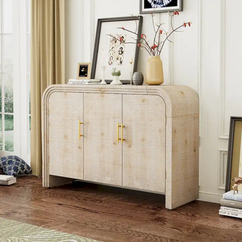 Meuble de rangement en bois à 4 portes, Buffet incurvé avec poignées dorées, Meuble de buffet avec étagères réglables